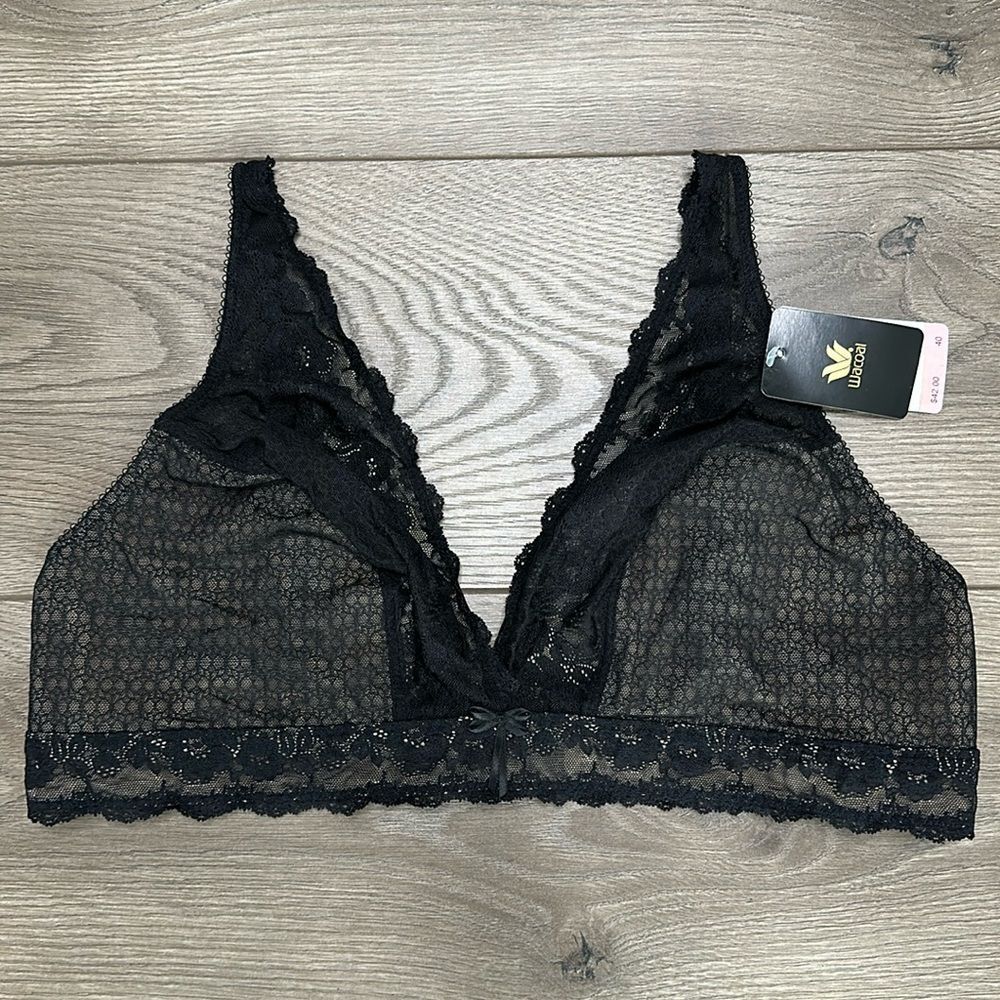 Wacoal Black Lace Bralette Size 40